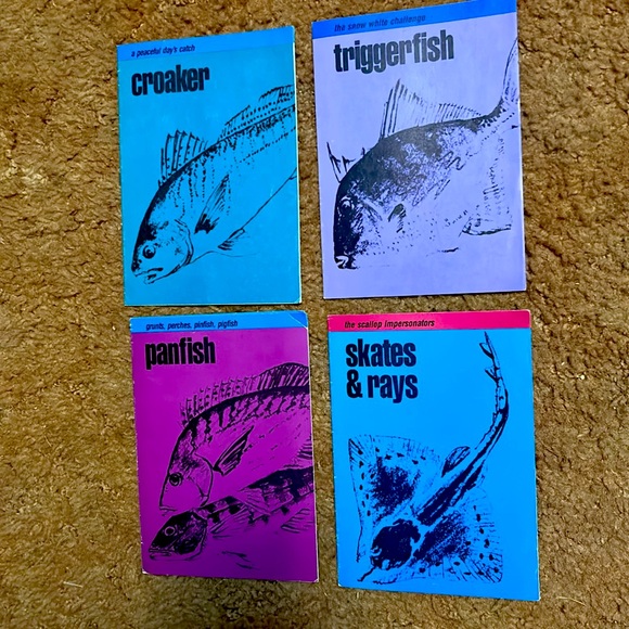 Vintage collection of fishing literature - pamphlets and short books - Picture 3 of 4